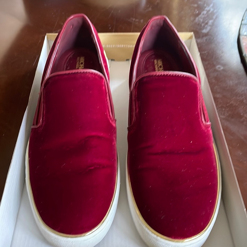 Michael Kors & matching purse, Kyle slip on velvet shoes Marion Size 7.5.
